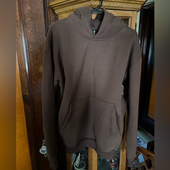 Comfrt The Standard Hoodie - Picture 2 of 11